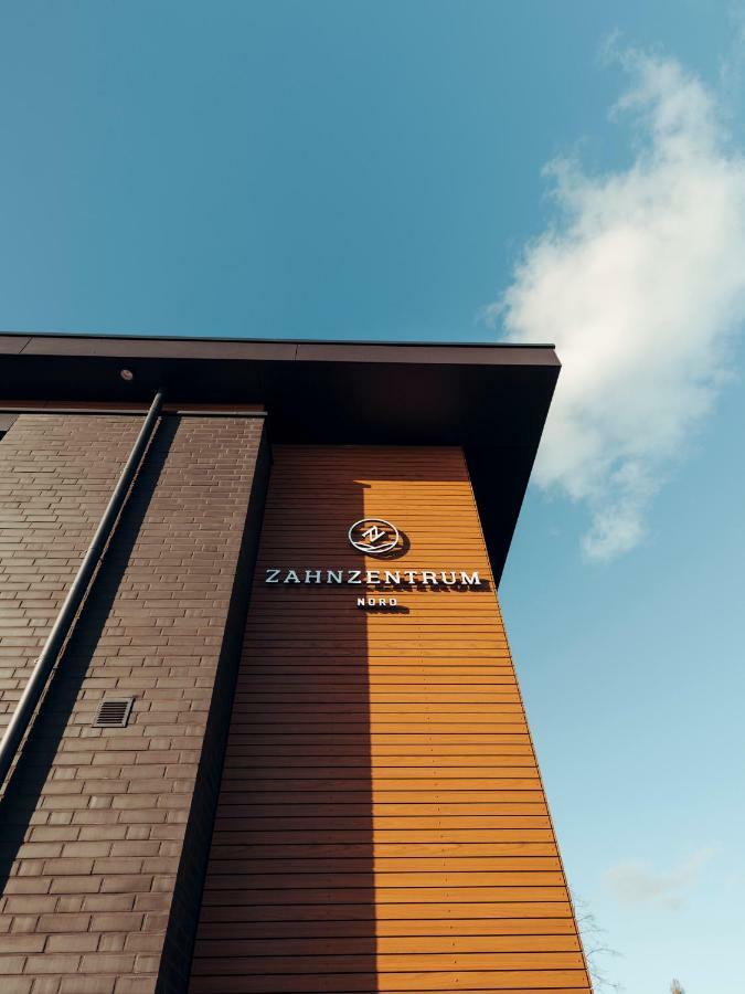 Ohana Suite By Zzn Im Zahnzentrum Nord Emden Exterior photo